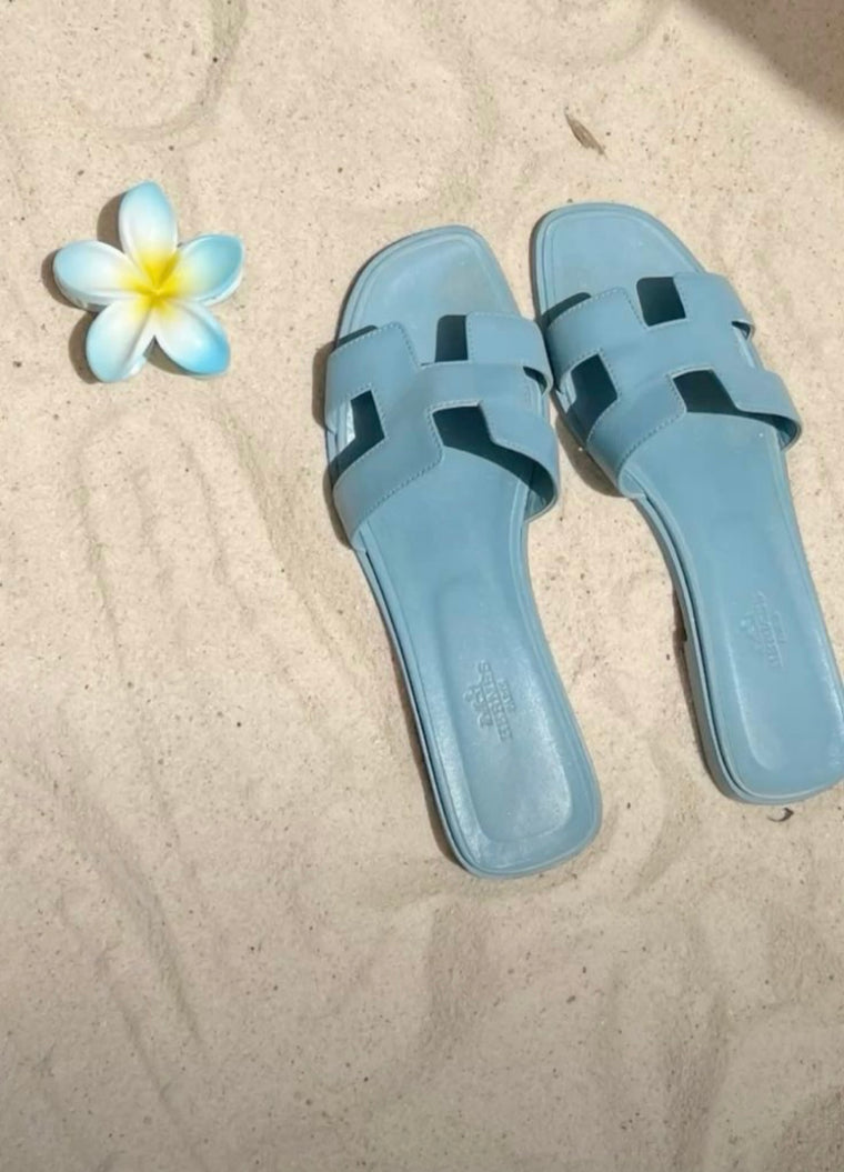 Blue slides size 36