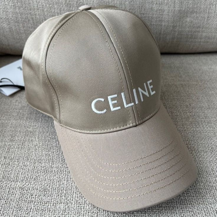 CAP BEIGE