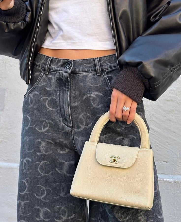 Jeans washed grey all over