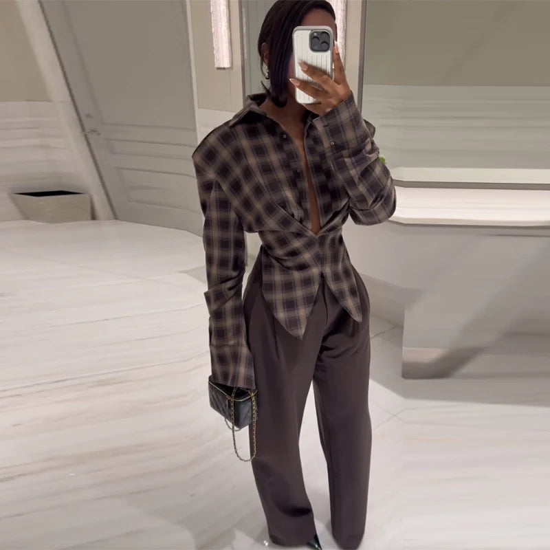 Snatched checkered blouse