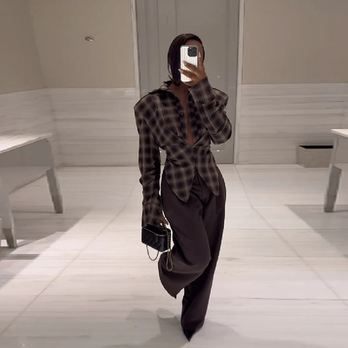 Snatched checkered blouse